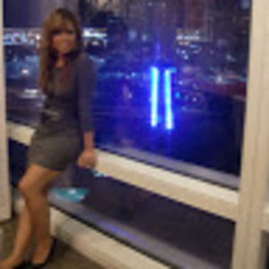 Meet your Posher, Niloufar